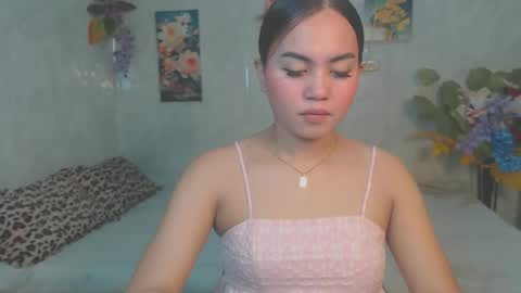 urasian_kat online show from 04/17/26, 05:32