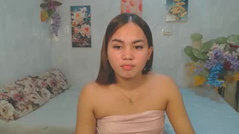 Snapshot of urasian_kat chatting on 05/03/26, 11:44 urasian_kat online show from 05/03/26, 11:44