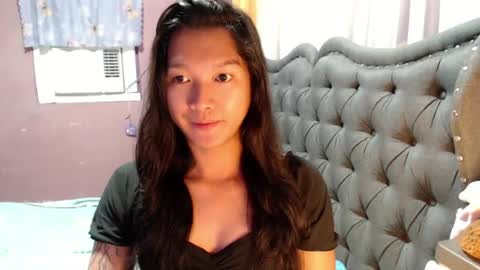 NEWRA  ALLISON online show from 07/19/26, 11:30