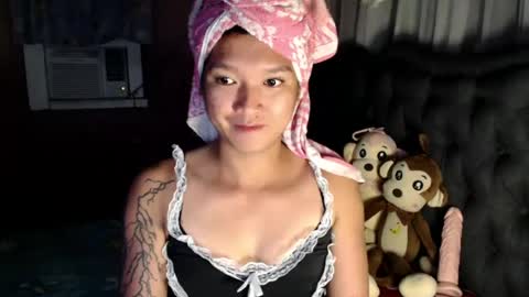 NEWRA  ALLISON online show from 07/20/26, 03:58