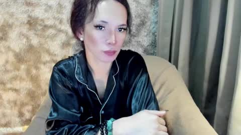 yana online show from 02/13/25, 01:26