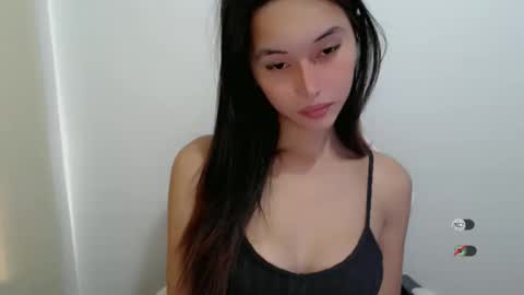 SHIZUKA online show from 09/25/25, 10:57