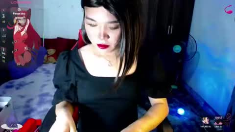Snapshot of urasiansweet_cummer chatting on 06/25/26, 02:11 KENDRA online show from 06/25/26, 02:11