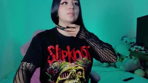 Danielle  online show from 03/01/26, 11:01