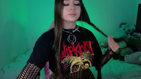 Danielle  online show from 05/01/26, 10:09