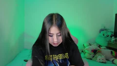 Danielle  online show from 05/19/26, 09:48