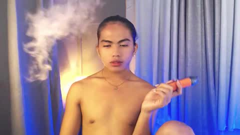 Snapshot of urbaby_anthony chatting on 04/20/26, 10:29 urbaby_anthony online show from 04/20/26, 10:29