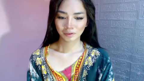 Clara online show from 01/21/25, 05:05