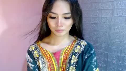 Clara online show from 02/14/25, 05:09