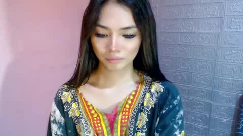 Clara online show from 02/21/25, 08:29