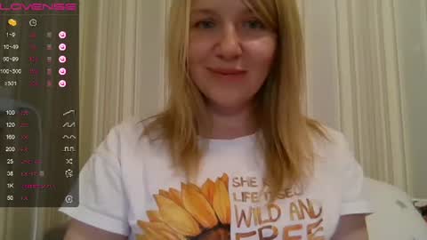 Snapshot of urbadkitty chatting on 02/15/25, 06:23 urbadkitty online show from 02/15/25, 06:23