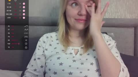 Snapshot of urbadkitty chatting on 09/25/25, 07:56 urbadkitty online show from 09/25/25, 07:56