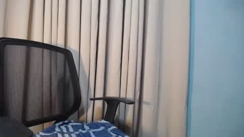 Urbbgurl lynxx  online show from 10/06/25, 08:45