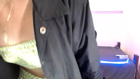 Miss alexa online show from 03/16/26, 05:55