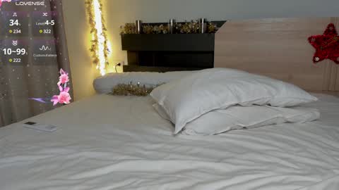 Ksenia Pterson online show from 12/23/24, 04:22