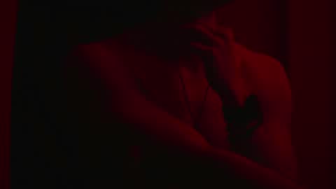 urboytoy_512 online show from 02/08/25, 06:54