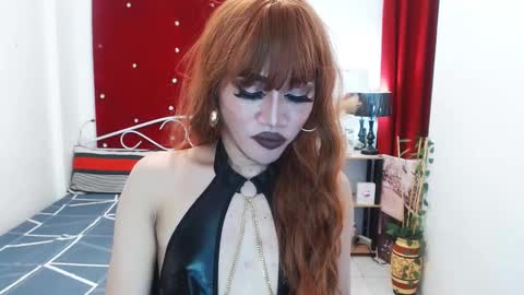 Snapshot of urcumgirlasiants chatting on 02/26/25, 12:14 KENDALL online show from 02/26/25, 12:14