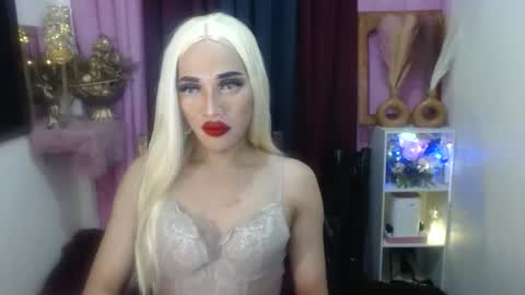 Snapshot of urcumgirlasiants chatting on 03/22/26, 03:15 KENDALL online show from 03/22/26, 03:15