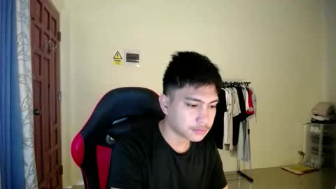 Dannie online show from 12/01/25, 02:27