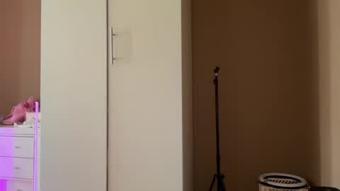 Snapshot of urdevilbaby chatting on 02/27/25, 08:50 Margo online show from 02/27/25, 08:50