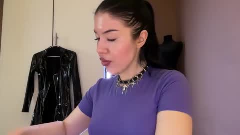 Margo online show from 11/27/25, 07:10