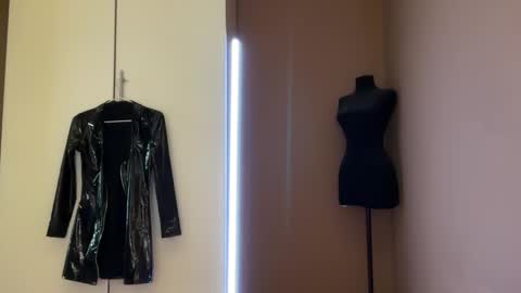 Margo online show from 12/05/25, 08:34