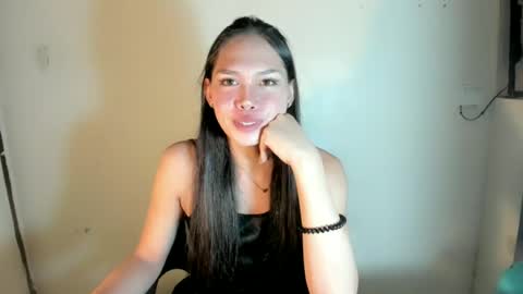 Rona Ella online show from 06/21/26, 12:30