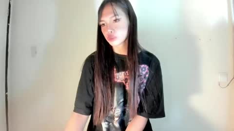 Rona Ella online show from 07/14/26, 12:46