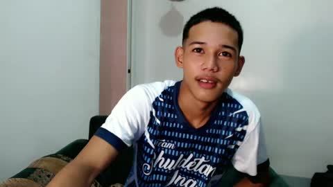 Snapshot of urdreamboy_clarin chatting on 06/22/26, 04:31 urdreamboy_clarin online show from 06/22/26, 04:31