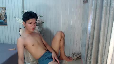 Snapshot of urdreamboy_doms chatting on 04/24/26, 04:15 urdreamboy_doms online show from 04/24/26, 04:15