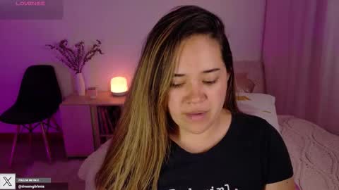 Mia Miller online show from 11/20/25, 10:53