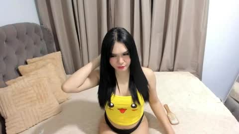 Snapshot of urdreamgirl4uxxxx chatting on 06/06/26, 06:56 urdreamgirl4uxxxx online show from 06/06/26, 06:56