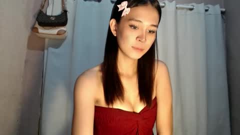 Snapshot of urdreamgirl_stephanie chatting on 04/15/26, 05:25 stephanie online show from 04/15/26, 05:25