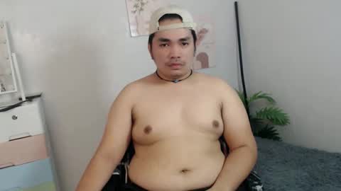 ure_fattytoy143 online show from 03/17/26, 05:33