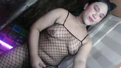 Snapshot of urfantasy_rabbylicious69 chatting on 09/23/25, 12:30 urfantasy_rabbylicious69 online show from 09/23/25, 12:30