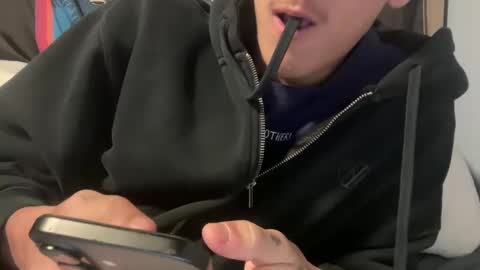 urfavcock6918 online show from 01/28/25, 06:38