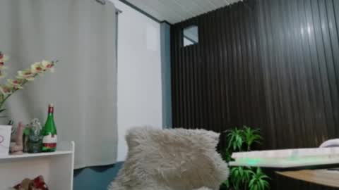 urfave_bbgirl online show from 11/28/25, 02:31