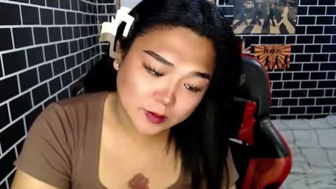 Dimple online show from 09/18/25, 05:42