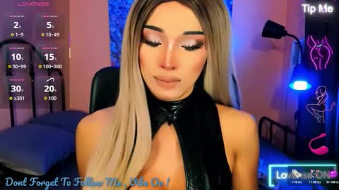 My bella 3 online show from 12/02/25, 01:55