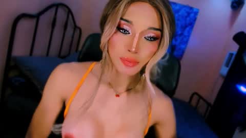 My bella 3 online show from 02/24/26, 12:52