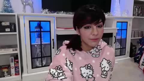 Snapshot of urgoddessmarla chatting on 12/02/25, 05:24 Goddess Marla online show from 12/02/25, 05:24