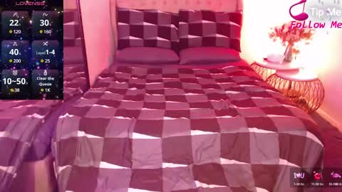 angela online show from 01/09/25, 03:47