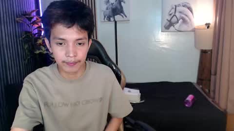 Snapshot of urhot_johny chatting on 04/14/26, 12:00 urhot_johny online show from 04/14/26, 12:00