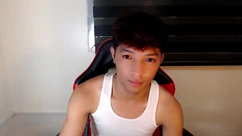 Snapshot of urhotethanxx chatting on 02/27/26, 07:47 Ethan online show from 02/27/26, 07:47