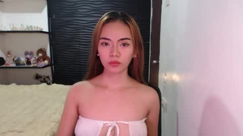 Angel online show from 09/30/25, 05:51