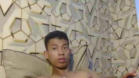 richard online show from 11/04/25, 02:21