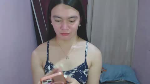 Snapshot of urhottiest_katey chatting on 05/15/26, 05:25 Katey online show from 05/15/26, 05:25