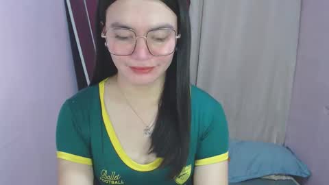 Snapshot of urhottiest_katey chatting on 05/18/26, 03:24 Katey online show from 05/18/26, 03:24