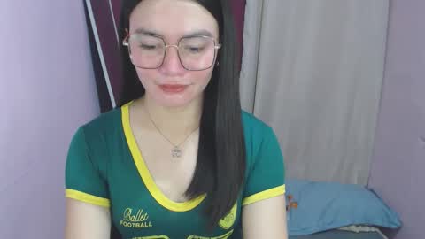 Snapshot of urhottiest_katey chatting on 05/18/26, 04:07 Katey online show from 05/18/26, 04:07