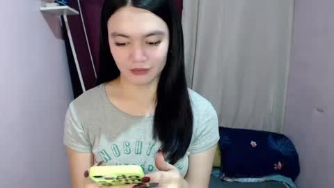 Snapshot of urhottiest_katey chatting on 06/16/26, 04:15 Katey online show from 06/16/26, 04:15